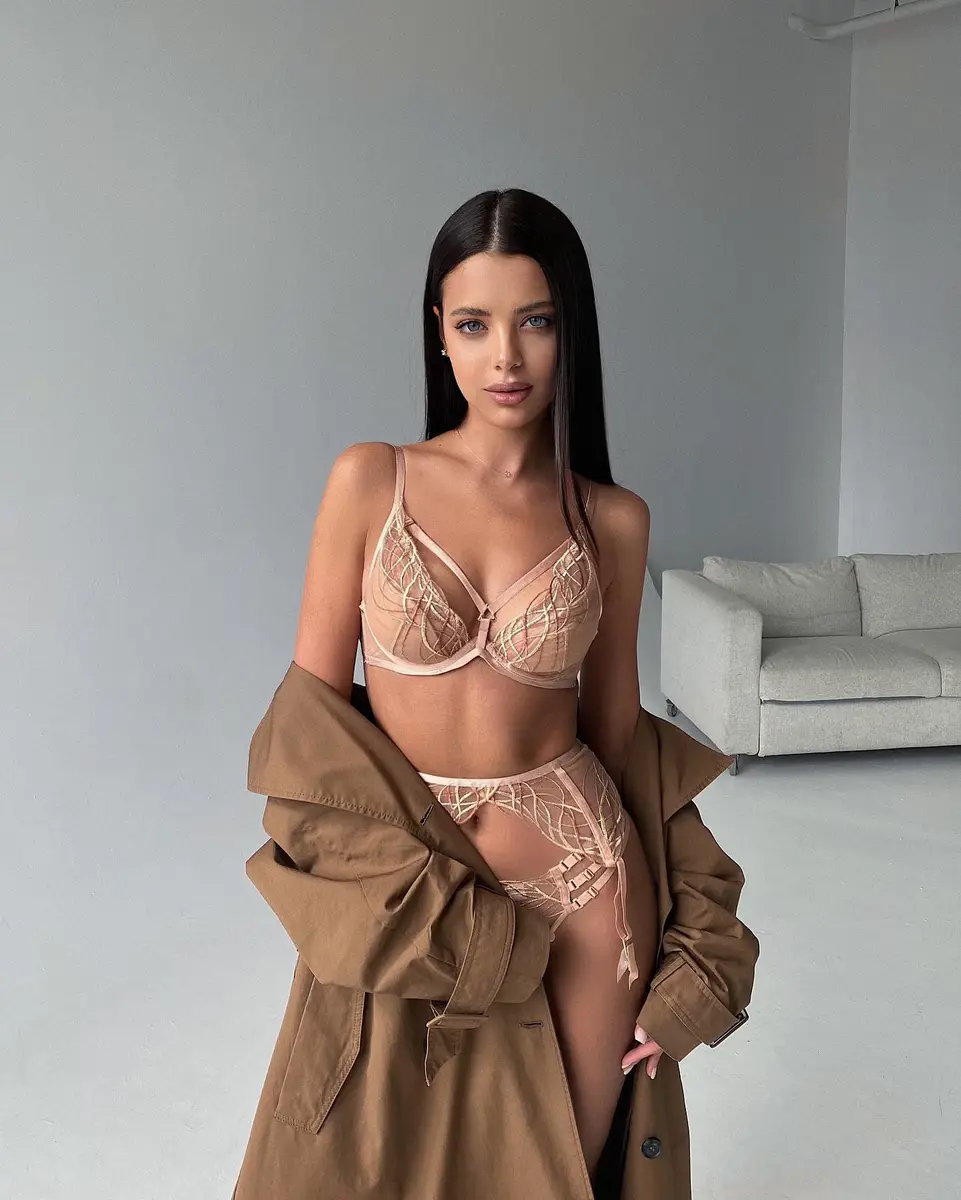 Рената эскорт в городе Дубай