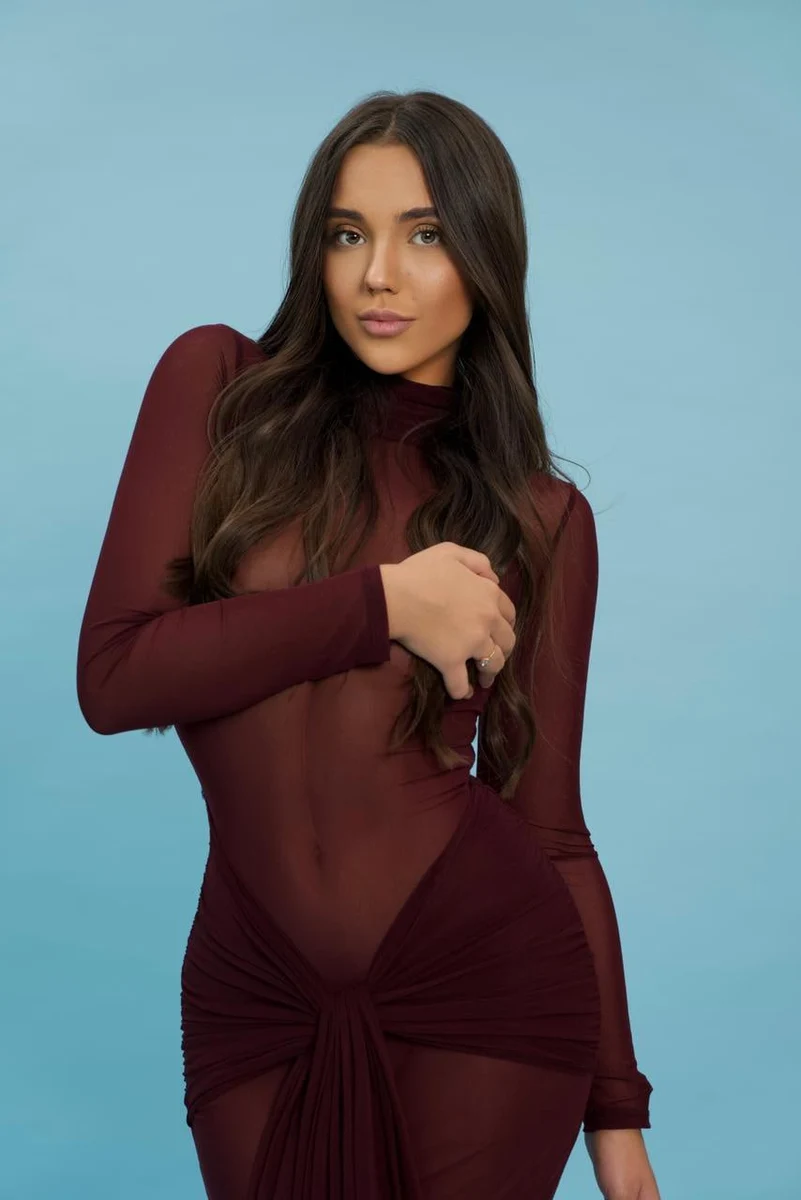 Такуми эскорт в городе Дубай