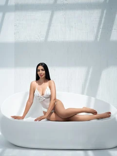 Ясна эскорт в городе Дубай